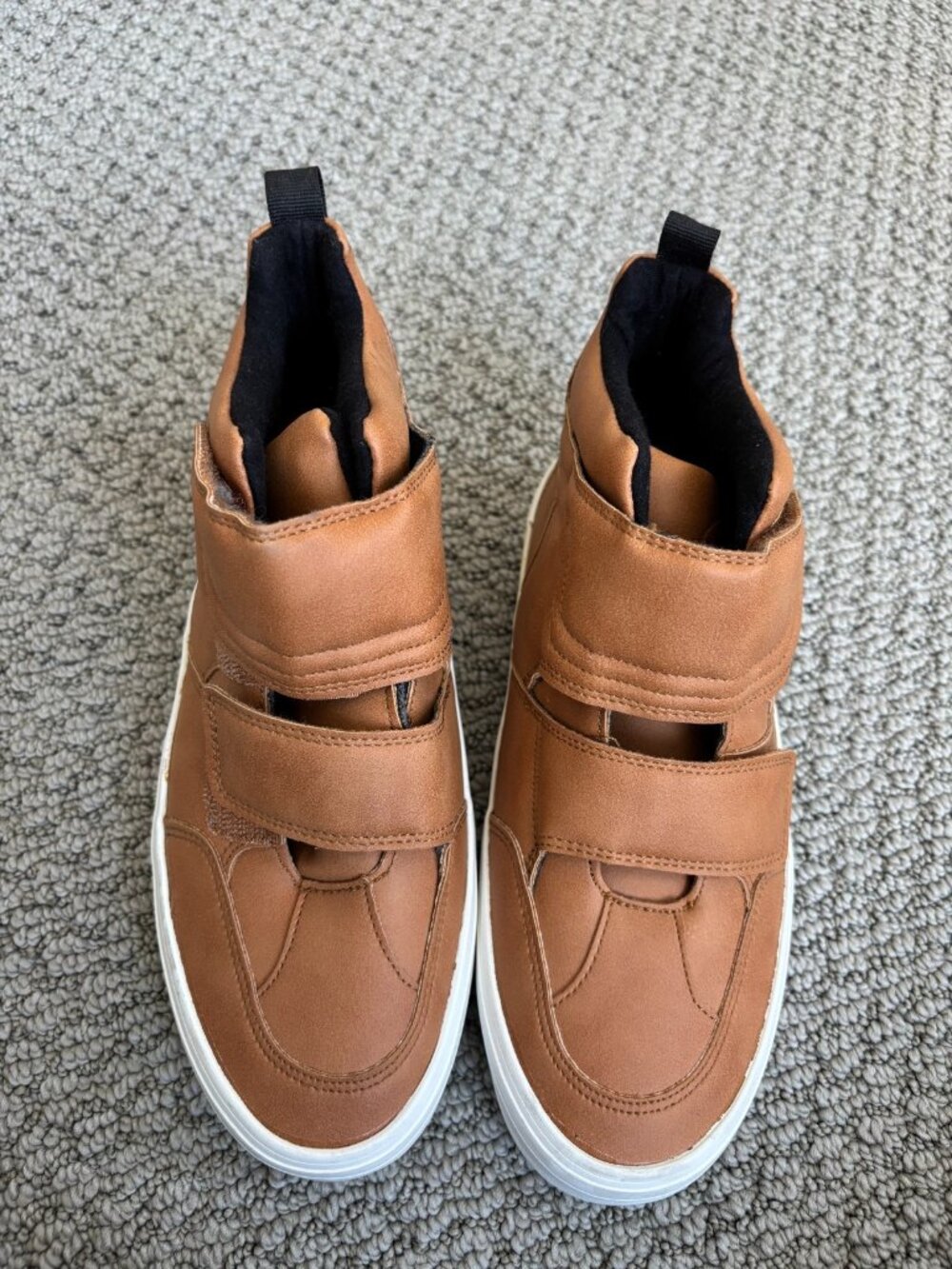 ZARA Kids Collection Light Brown Hook Loop Shoes Size 34/35